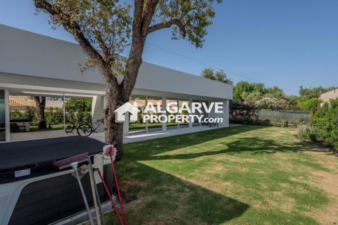 Villa i Almancil, Faro, Almancil - € 1.250.000 | Ref: V258541J - foto 1