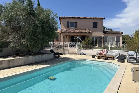 Villa a Eyguières, Bouches-du-Rhone, Eyguières - € 635.000 | Ref: 86072342 - foto 2