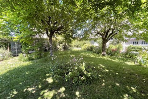 Villa a Aurillac, Cantal, Aurillac - € 583.000 | Ref: 91DD3267829449A0 - foto 2
