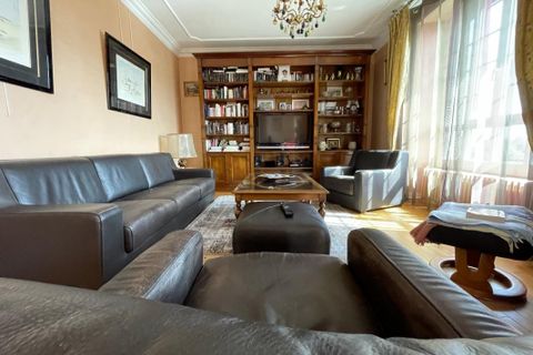 Villa a Aurillac, Cantal, Aurillac - € 583.000 | Ref: 91DD3267829449A0 - foto 3