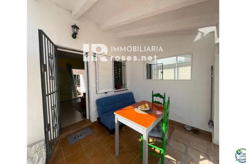 Villa i Roses, Gerona, Roses - € 340.000 | Ref: 3436 - foto 19