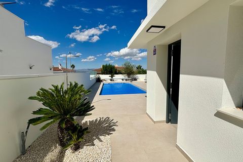 Villa a Benijofar, Alicante, Benijofar - € 478.732 | Ref: CBE01-2339 - foto 15