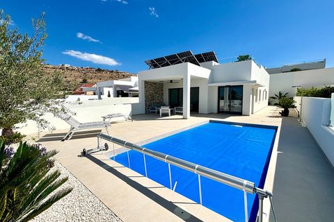 Villa a Benijofar, Alicante, Benijofar - € 478.732 | Ref: CBE01-2339 - foto 16
