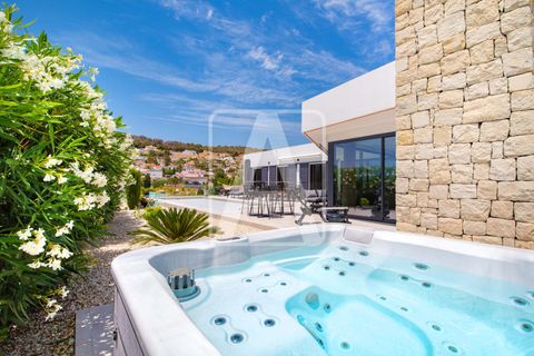 Villa a Calpe, Alicante, Calpe - € 1.685.000 | Ref: VCA4041 - foto 3