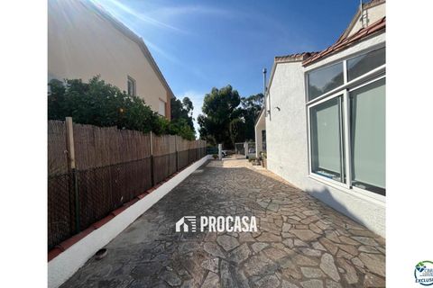 Villa i Roses, Gerona, Roses - € 340.000 | Ref: 3838 - foto 7