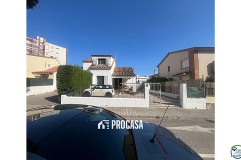 Villa i Roses, Gerona, Roses - € 340.000 | Ref: 3838 - foto 24