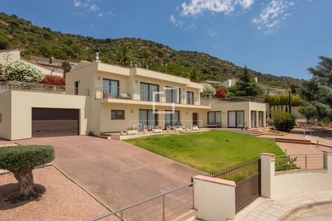 Villa a Pau, Gerona, Pau - € 1.200.000 | Ref: CBR61137 - foto 2