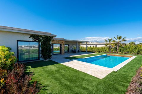 Villa i Faro, Faro, Faro - € 2.900.000 | Ref: QF225GTZ - foto 1