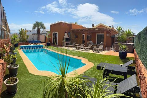 Villa i Caleta De Fuste, Fuerteventura - foto 1