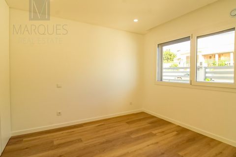 Villa i Almada, Setubal, Almada - € 750.000 | Ref: CAS_670 - foto 12