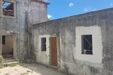 Helårsgrund i Amadora, Lisbon, Amadora - € 140.000 | Ref: C0483-01174 - foto 2