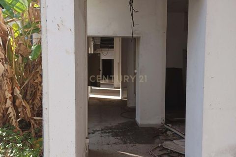 Helårsgrund i Amadora, Lisbon, Amadora - € 5.100.000 | Ref: C0483-01105 - foto 6