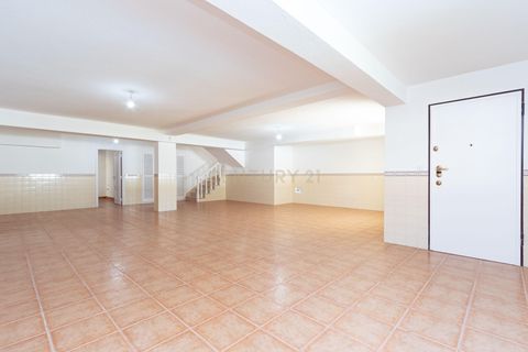Villa i Seixal, Setubal, Seixal - € 850.000 | Ref: C0431-00310 - foto 42