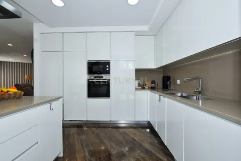 Villa i Almada, Setubal, Almada - € 1.290.000 | Ref: C0431-00502 - foto 9