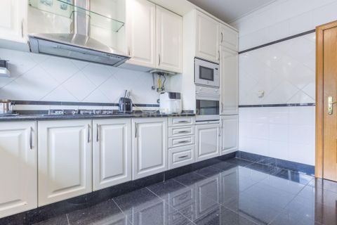 Lejlighed i Almada, Setubal, Almada - € 640.000 | Ref: C0379-00891 - foto 11