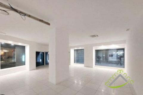 Erhvervsejendom i Dolo, Venice, Dolo - € 140.000 | Ref: DOLO CENTRO - foto 6