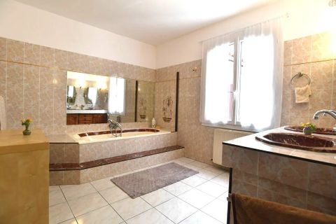 Villa a Riberac, Dordogne, Riberac - € 500.320 | Ref: BVI81654 - foto 11