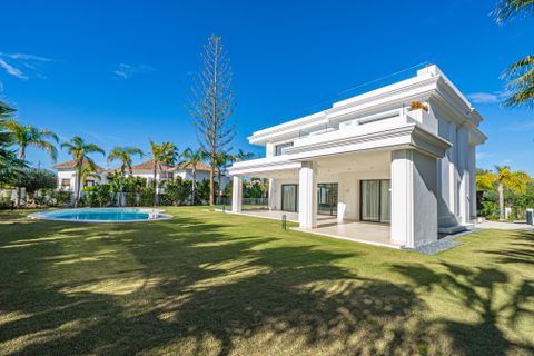 Villa i Marbella, Malaga, Marbella - € 6.400.000 | Ref: 3870737 - foto 15