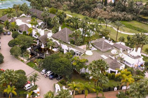 Villa a Estepona, Malaga, Estepona - € 1.950.000 | Ref: R5106211 - foto 17