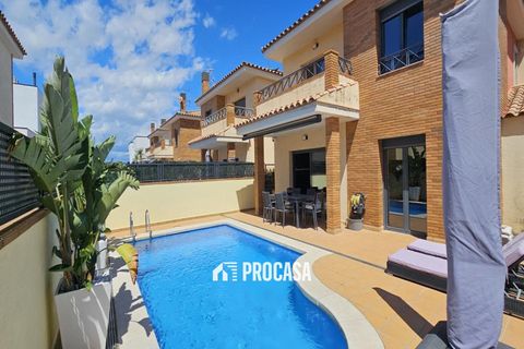 Villa a Empuriabrava, Gerona, Empuriabrava - € 490.000 | Ref: 3842 - foto 6
