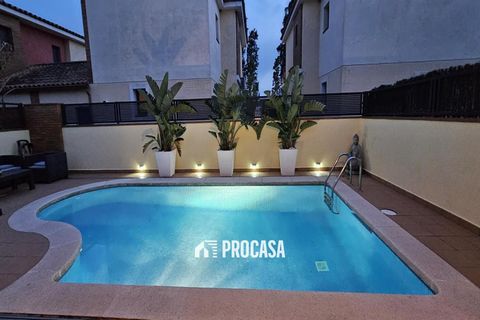 Villa a Empuriabrava, Gerona, Empuriabrava - € 490.000 | Ref: 3842 - foto 17