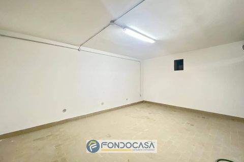 Parkeringsplads i Sant'Antimo, Naples, Sant'Antimo - € 35.000 | Ref: box via fratelli cervi - foto 5
