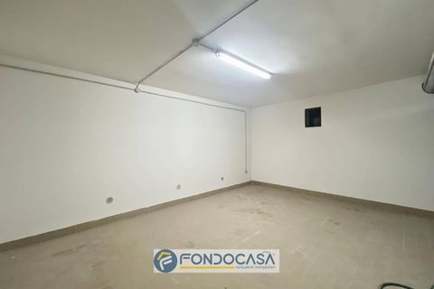 Parkeringsplads i Sant'Antimo, Naples, Sant'Antimo - € 35.000 | Ref: box via fratelli cervi - foto 6