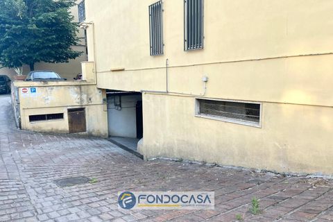 Parkeringsplads i Sant'Antimo, Naples, Sant'Antimo - € 35.000 | Ref: box via fratelli cervi - foto 9