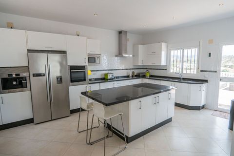 Villa a Benajarafe, Malaga, Benajarafe - € 595.000 | Ref: 7272-00798/7272 - foto 15