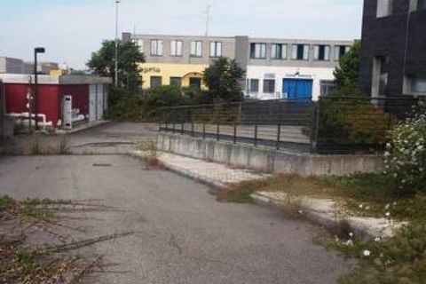 Erhvervsejendom i Concorezzo, Monza and Brianza, Concorezzo - € 5.687.000 | Ref: 352 - foto 16