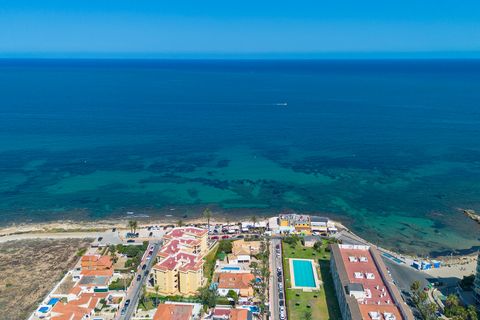 Villa i Punta Prima, Alicante, Punta Prima - € 656.000 | Ref: R-50191 - foto 30