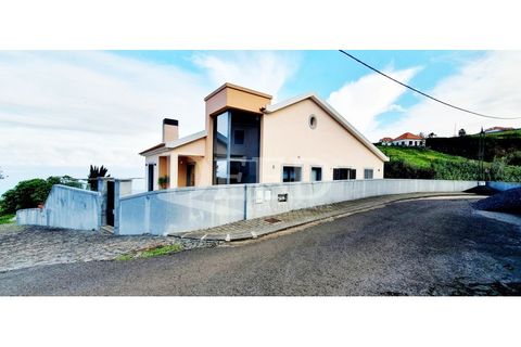 Villa i Ponta do Pargo, Madeira, Ponta do Pargo - € 650.000 | Ref: DEED/996 - foto 1