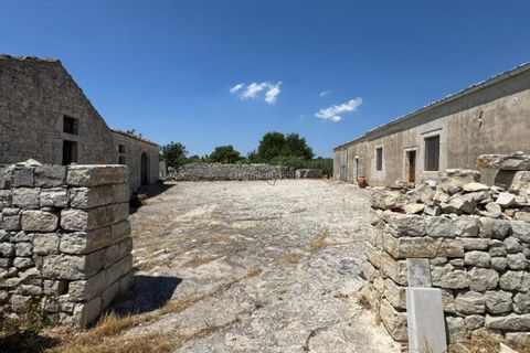 Villa i Modica, Ragusa, Modica - € 435.000 | Ref: L 2097 - foto 8