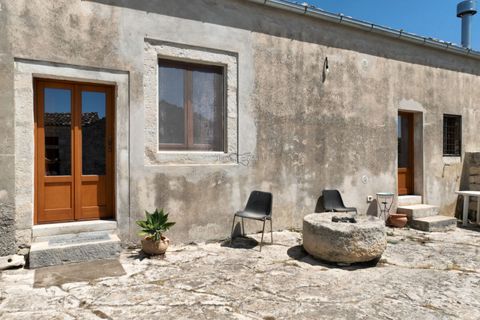 Villa i Modica, Ragusa, Modica - € 435.000 | Ref: L 2097 - foto 36