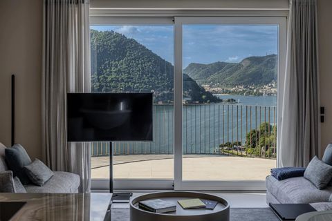 Leilighet i Cernobbio, Como, Cernobbio - € 2 200 000 | Ref: ILO3130 - foto 11
