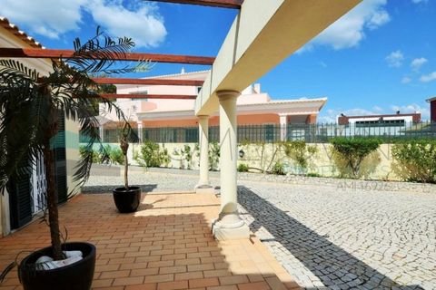 Villa i Albufeira, Faro, Albufeira - € 1.100.000 | Ref: HTP-0911 - foto 2