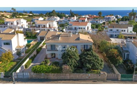 Villa i Luz, Faro, Luz - € 750.000 | Ref: V960 - foto 1