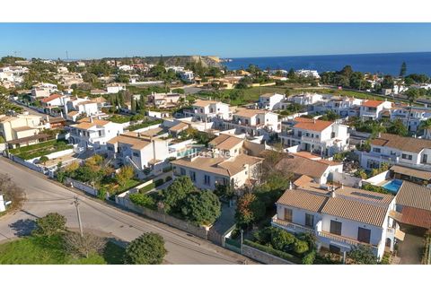 Villa i Luz, Faro, Luz - € 750.000 | Ref: V960 - foto 28
