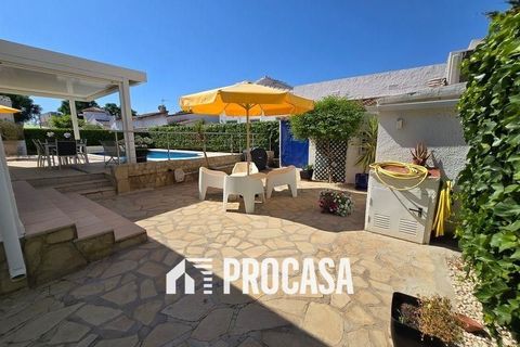 Villa a Empuriabrava, Gerona, Empuriabrava - € 570.000 | Ref: 3843 - foto 19