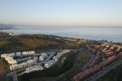 Leilighet i Estepona, Malaga, Estepona - € 305 000 | Ref: 738881 - foto 17