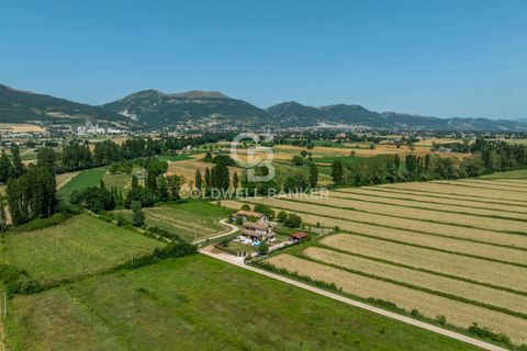 Villa a Gubbio, Perugia, Gubbio - € 345.000 | Ref: CBI160-2553-118 - foto 29