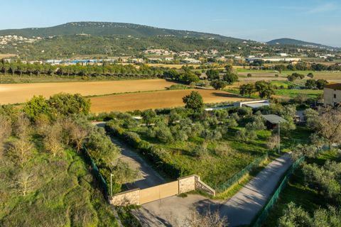 Villa a Corciano, Perugia, Corciano - € 890.000 | Ref: CBI134-1917-124 - foto 36