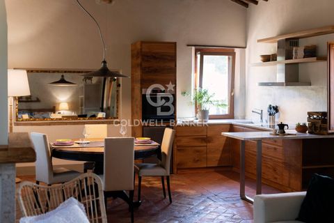 Villa i Baschi, Terni, Baschi - € 690.000 | Ref: CBI134-1917-172 - foto 6