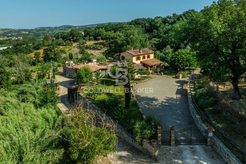 Villa i Baschi, Terni, Baschi - € 690.000 | Ref: CBI134-1917-172 - foto 32