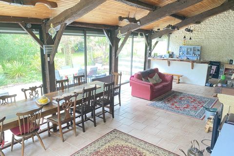 Villa a Chalais, Charente, Chalais - € 230.000 | Ref: BVI75690 - foto 5