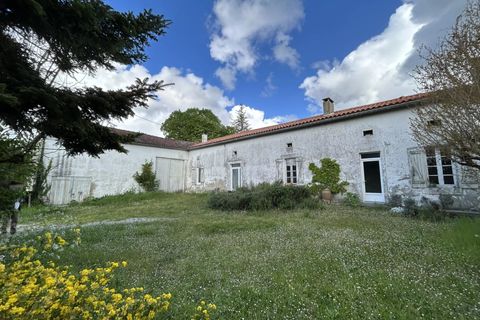 Villa a Chalais, Charente, Chalais - € 235.400 | Ref: BVI80689 - foto 2