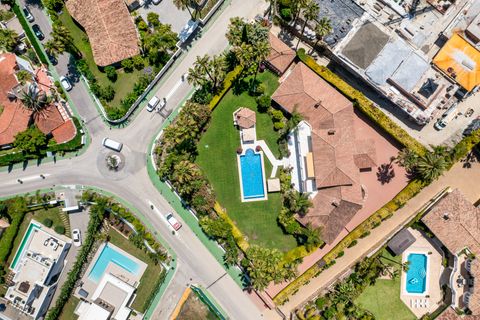 Villa i Marbella, Malaga, Marbella - € 6.900.000 | Ref: V0038 - foto 2