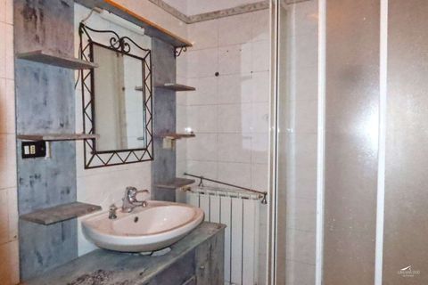 Villa i Bagnone, Massa and Carrara, Bagnone - € 80.000 | Ref: 325A-564090 - foto 16