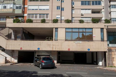 Parkeringsplads i Alges, Lisbon, Alges - € 19.500 | Ref: C0222-04660 - foto 2