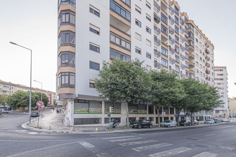 Erhvervsejendom i Cacem, Lisbon, Cacem - € 2.750.000 | Ref: C0222-04973 - foto 1